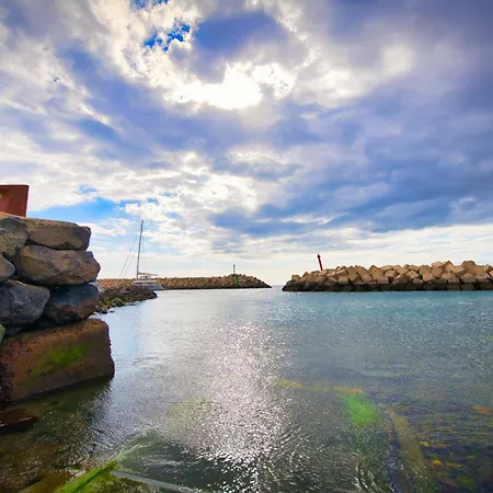 Waves Of Tranquility Апартаменты *