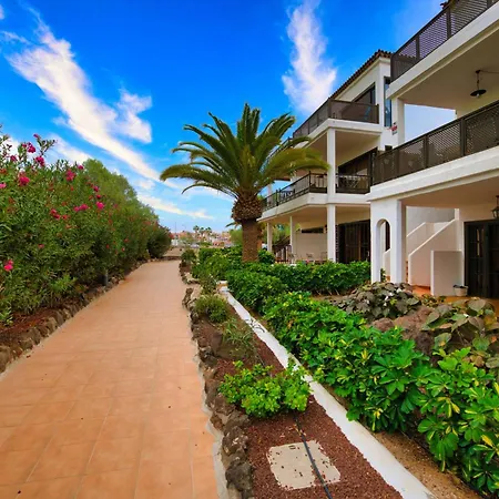 Апартаменты Waves Of Tranquility